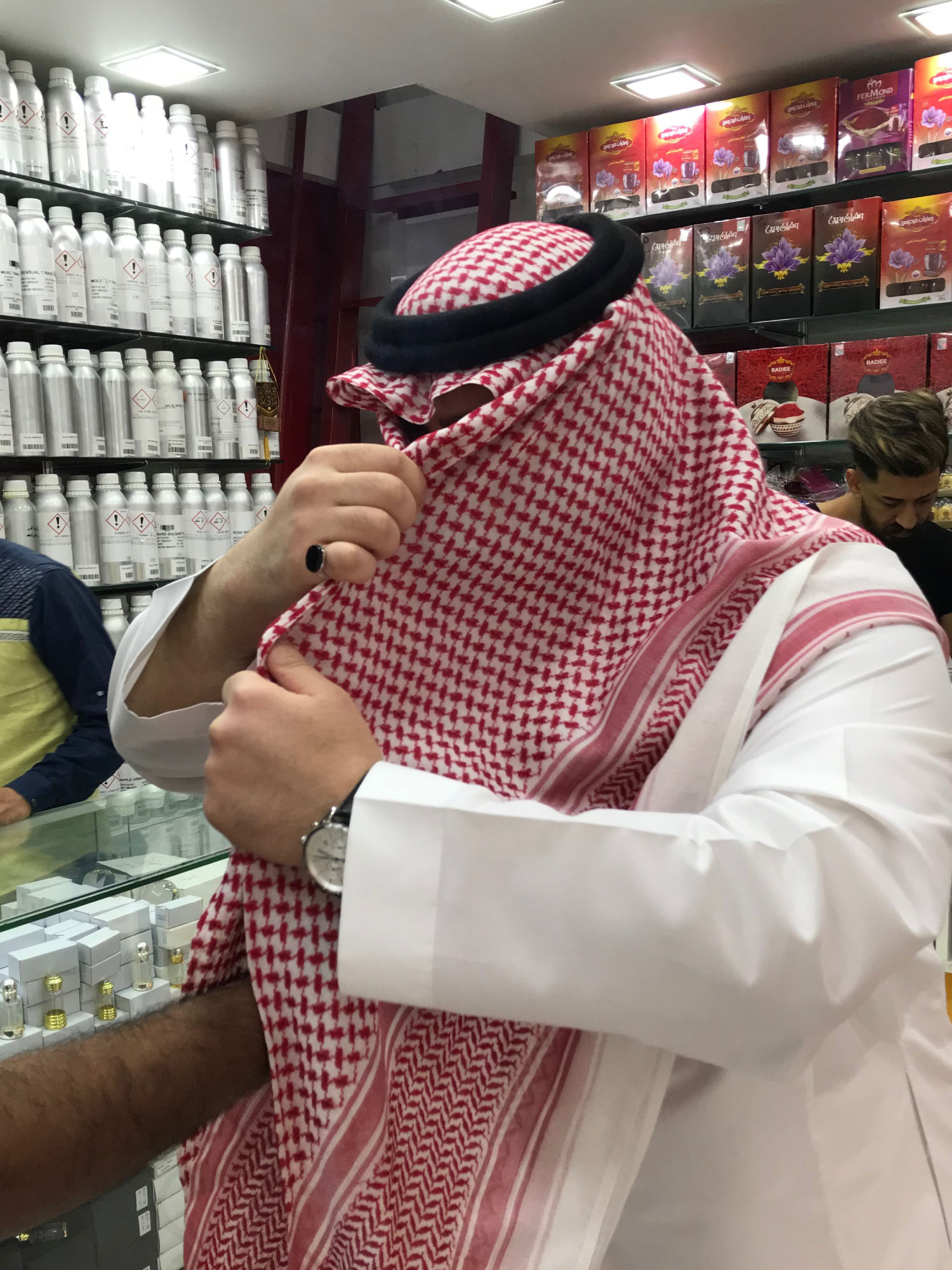 自分だけの香り お香 アラブのお香専門店 From The Gulf